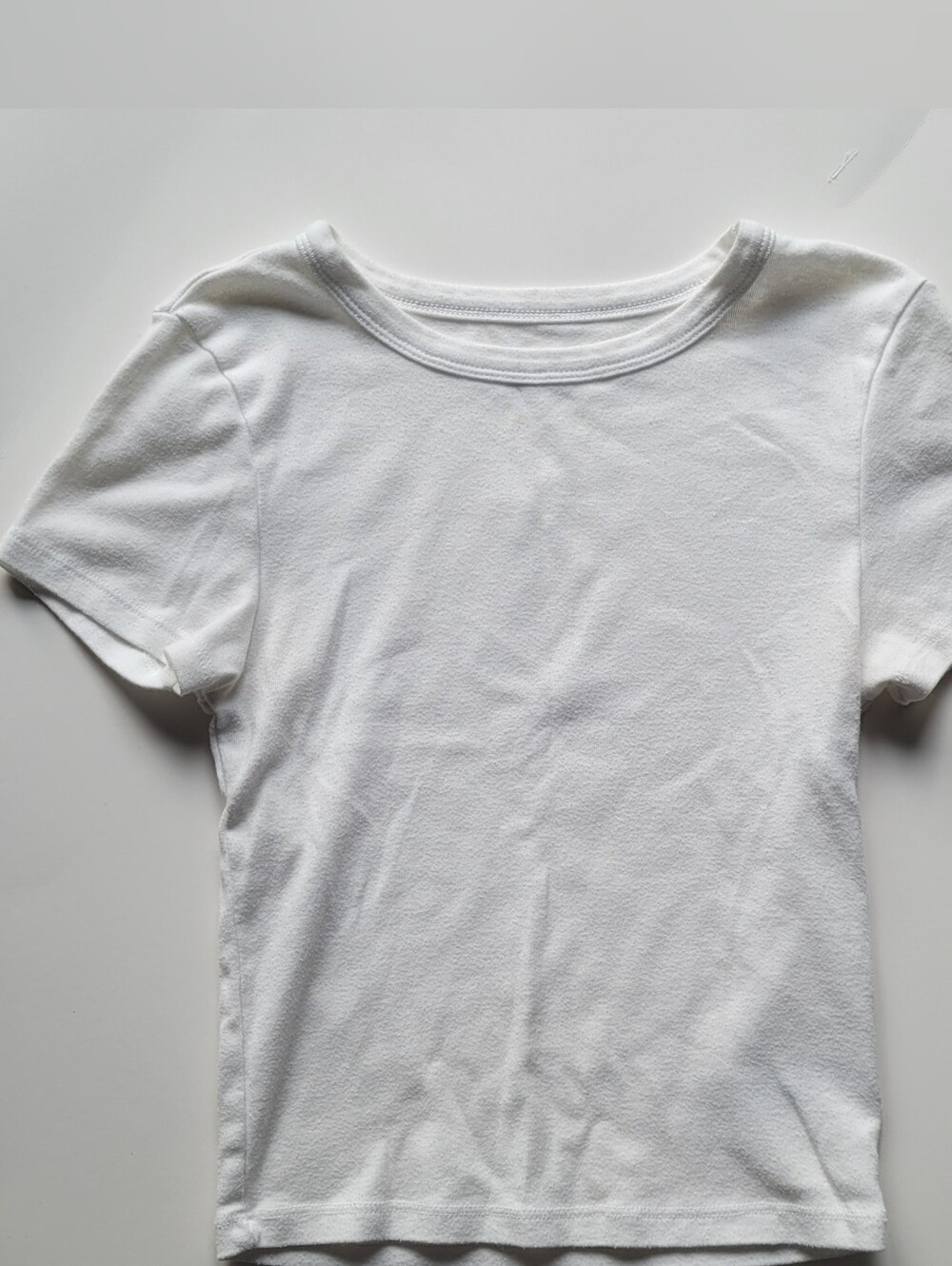 American Eagle Outfitters White Short Sleeve Fitted Baby Tee